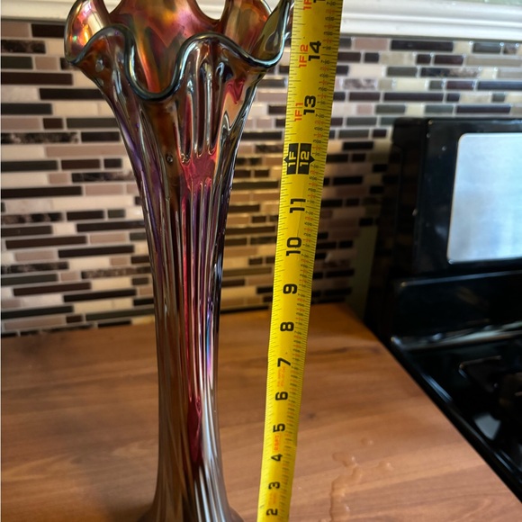 Vintage Amethyst Carnival Glass Fluted Vase - Picture 7 of 9